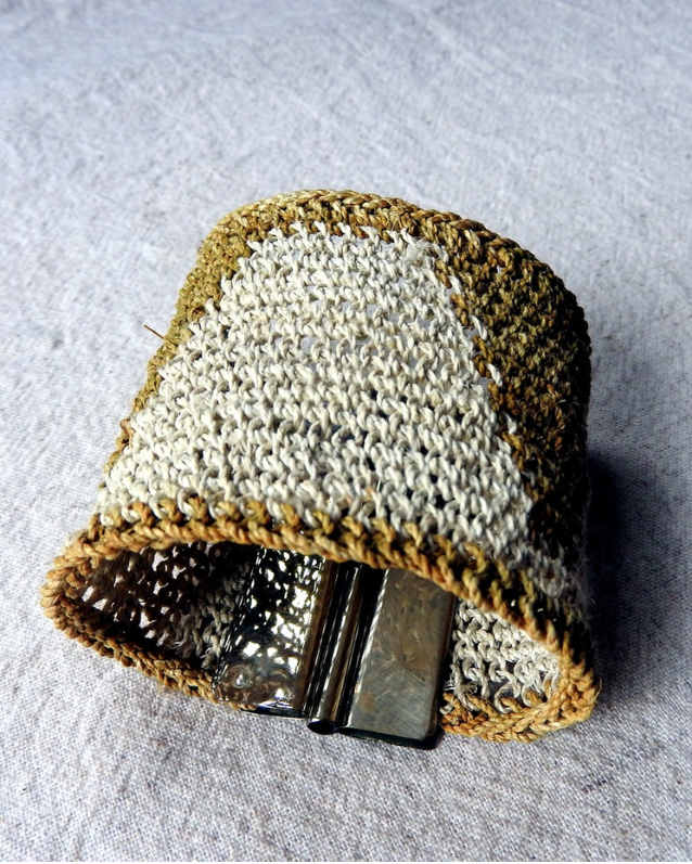 Handmade Chaguar Fiber Bracelet  & Silver Nickel | Yellow & White