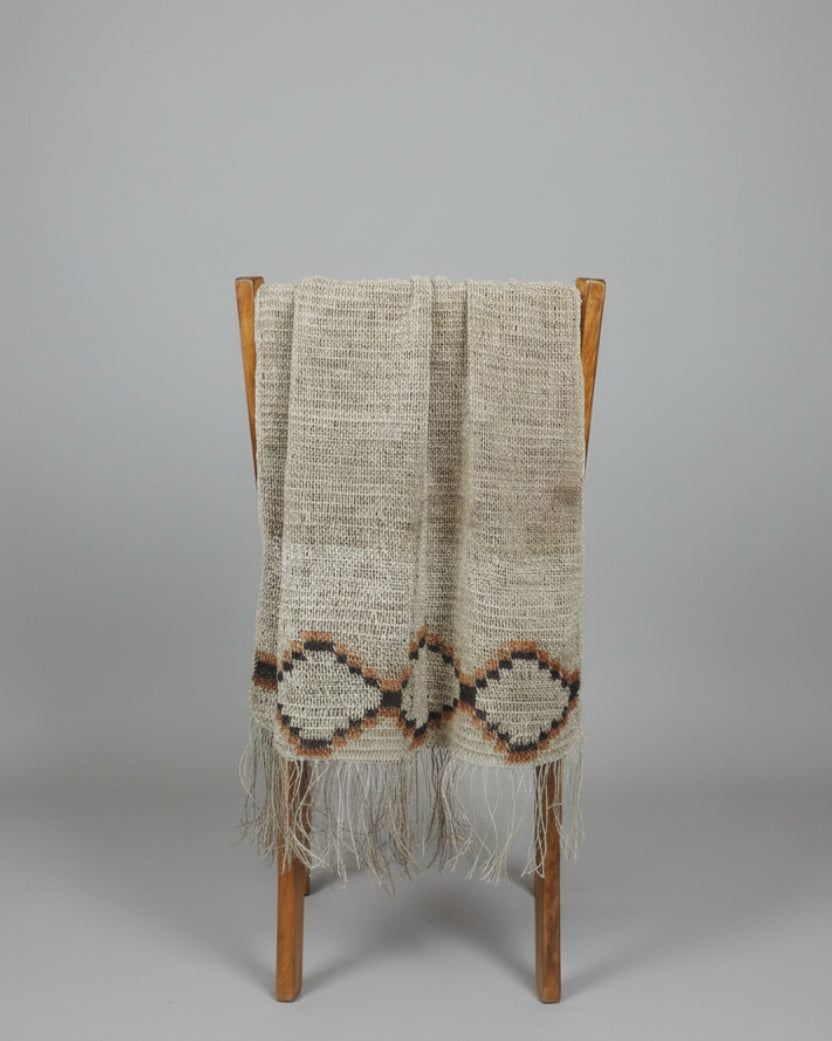 Handmade Chaguar Fiber Table Runner | Beige