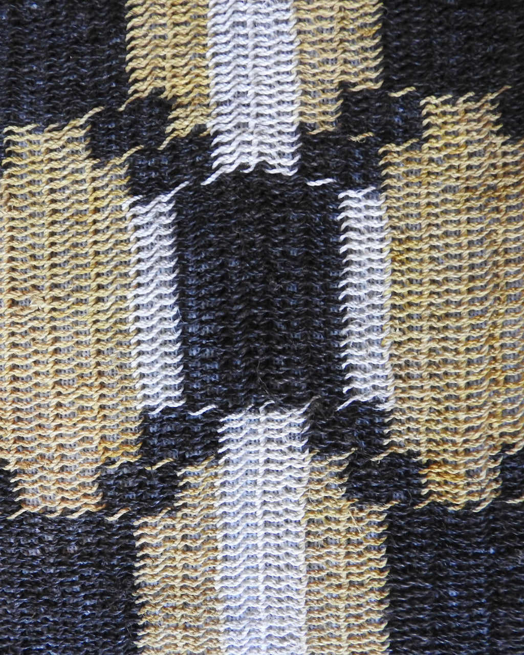 Handmade Chaguar Fiber Cushion Cover | Yellow Snake Pattern