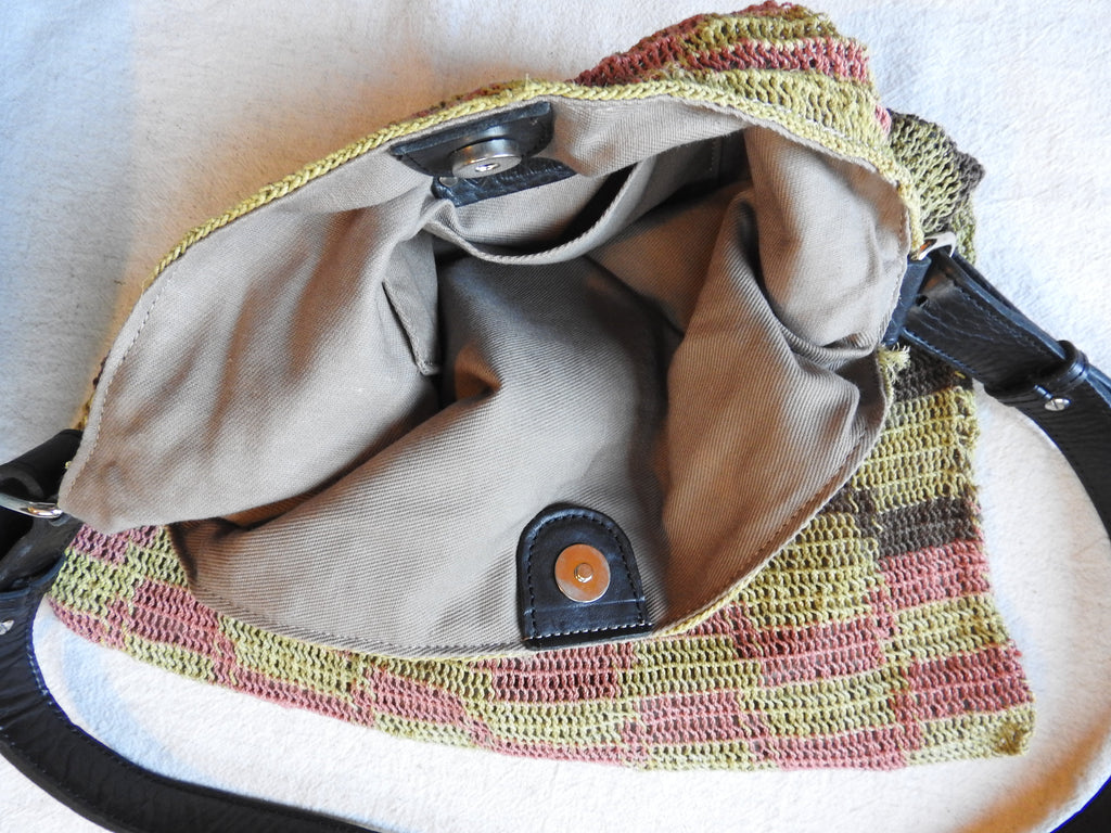Handmade Chaguar Fiber Purse | Pink Princess