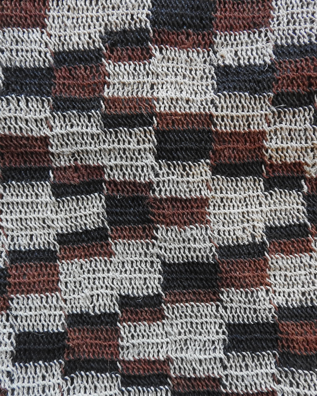 Handmade Chaguar Fiber Shoulder Purse | Geometric Bricks