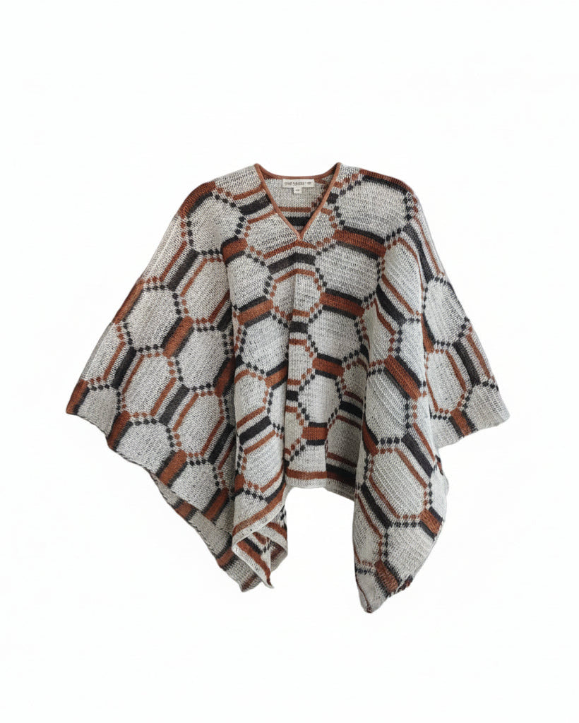 Handmade Chaguar Fiber Poncho | Geometric